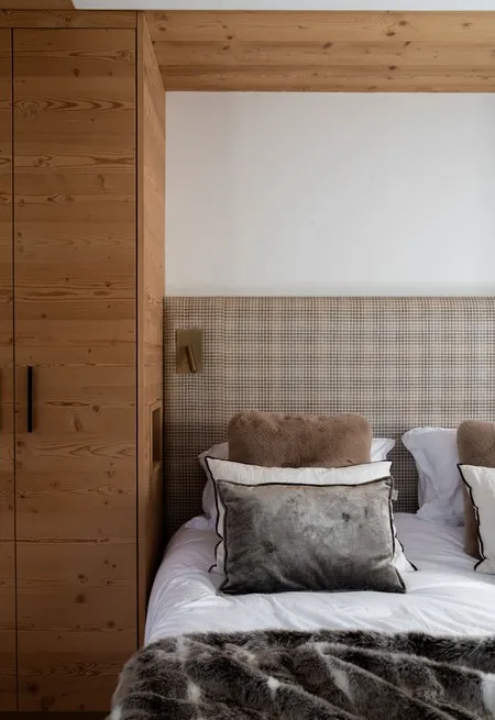 Constructeur d’habitats sur mesure en Haute-Savoie, spécialisé en maisons et villas personnalisées, conception et réalisation sur mesure