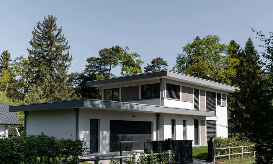 Constructeur d’habitats sur mesure en Haute-Savoie, spécialisé en maisons et villas personnalisées, conception et réalisation sur mesure
