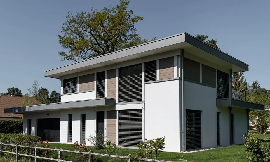 Constructeur d’habitats sur mesure en Haute-Savoie, spécialisé en maisons et villas personnalisées, conception et réalisation sur mesure