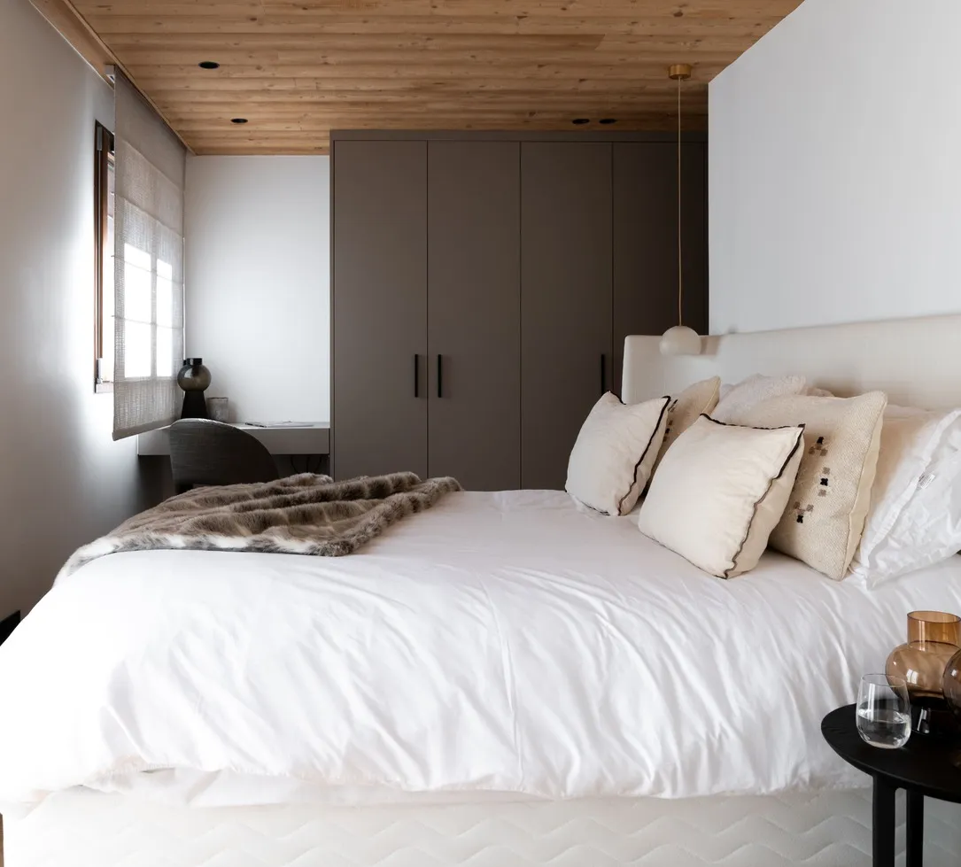 Constructeur d’habitats sur mesure en Haute-Savoie, spécialisé en maisons et villas personnalisées, conception et réalisation sur mesure