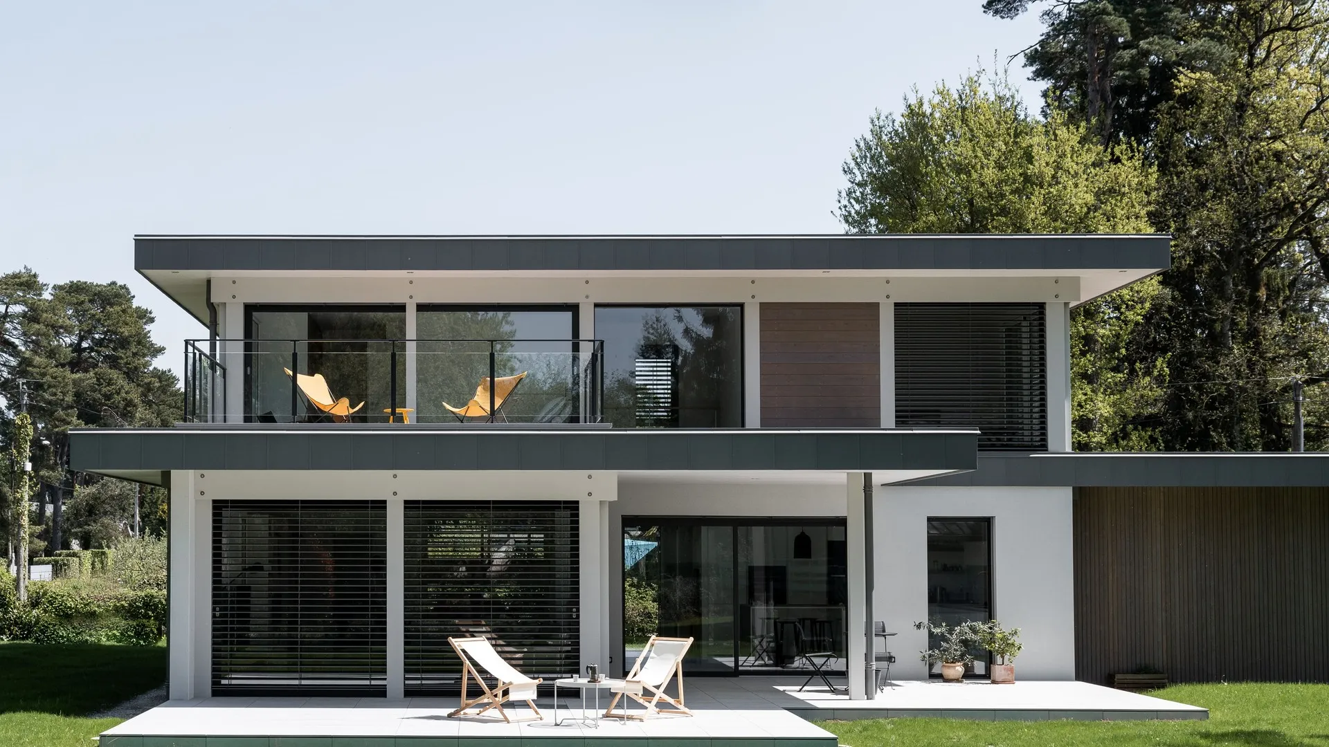 Constructeur d’habitats sur mesure en Haute-Savoie, spécialisé en maisons et villas personnalisées, conception et réalisation sur mesure