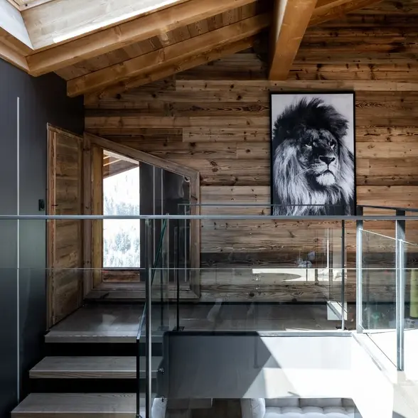 escalier chalet tableau photographie lion
