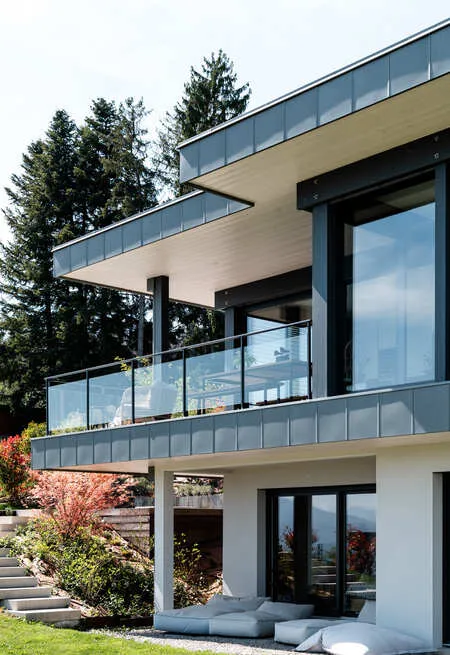 Constructeur d’habitats sur mesure en Haute-Savoie, spécialisé en maisons et villas personnalisées, conception et réalisation sur mesure
