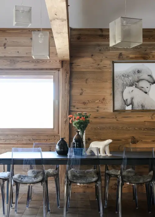 table chalet